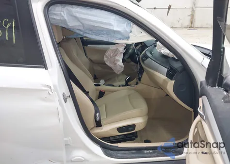 2015 BMW X1 xDrive28I from USA, damaged, VIN WBAVL1C5XFVY30150